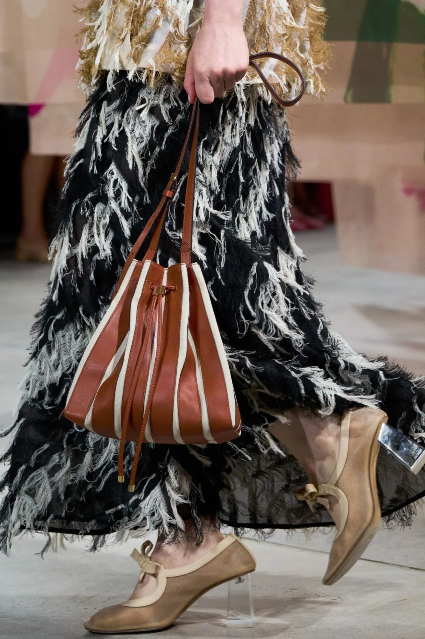 Ulla Johnson Alma Everyday Bucket< Handbags