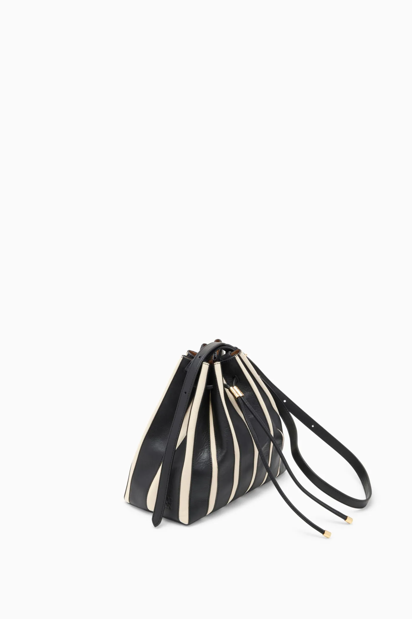 Ulla Johnson Alma Everyday Bucket< Handbags