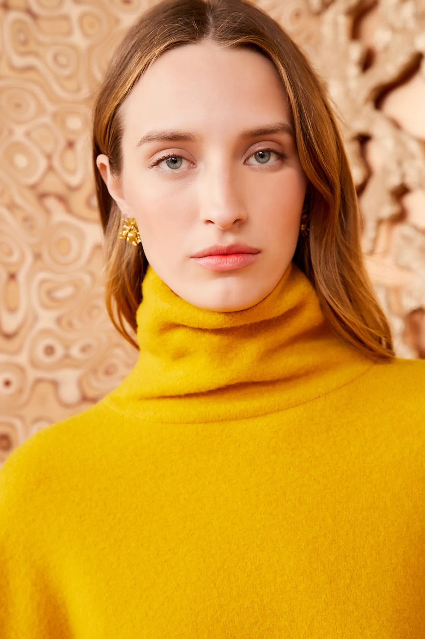 Ulla Johnson Leona Turtleneck< Knits
