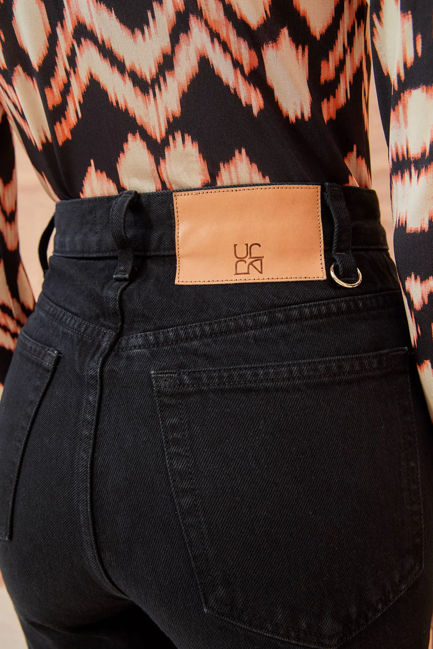 Ulla Johnson The Lou Jean< Denim